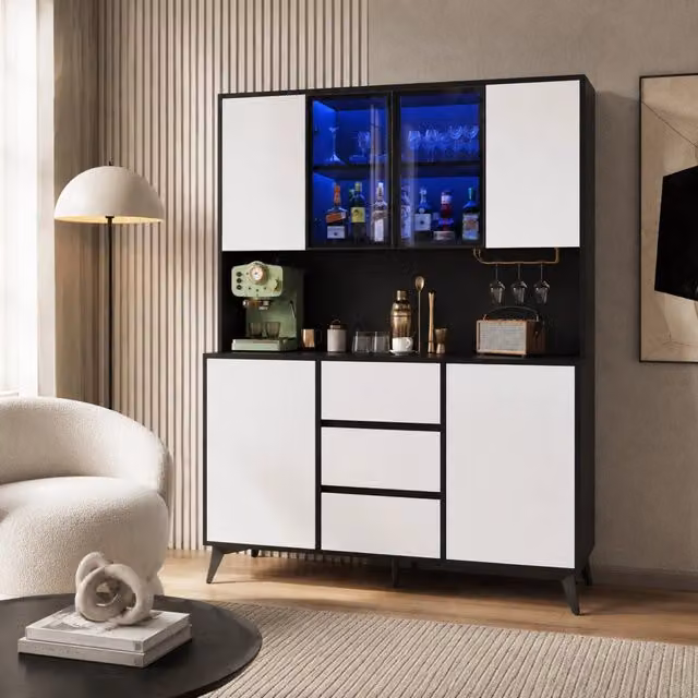 Mobiletto alto con vetrina in MDF bianco e nero, LED regolabili via app, 3 cassetti e portabicchieri dorato, 120x40x160 cm