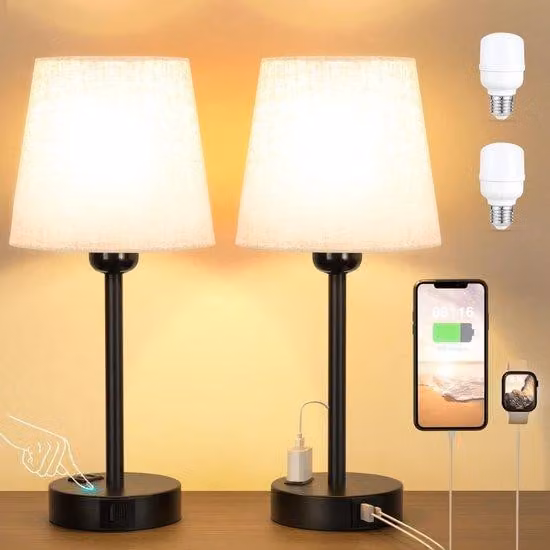 Lampada da comodino Unyqoos® con controllo touch e dimmer, set da 2 con base di ricarica (2 prese USB-A, 2 prese USB-C, 2 prese AC) – paralume in lino beige, base in metallo nero, attacco E27, 3000K, dimensioni 12,5 x 17 x 37 cm