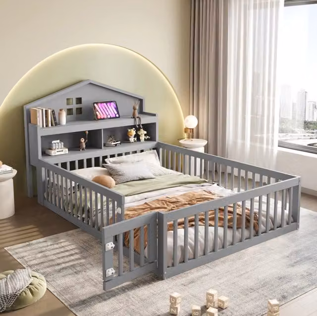 Letto per bambini a forma di casa 140x200 cm in legno massello grigio; con contenitore e rete a doghe