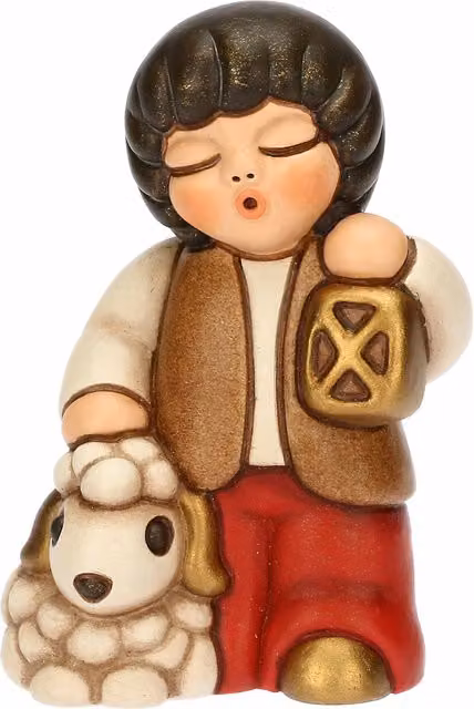 Bambino con lanterna in ceramica multicolore Thun Presepe Classico