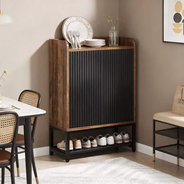 Scarpiera rustica con 5 ripiani e ante a pressione in legno e metallo nero e marrone L: 73 cm, P: 35 cm, H: 105.5 cm