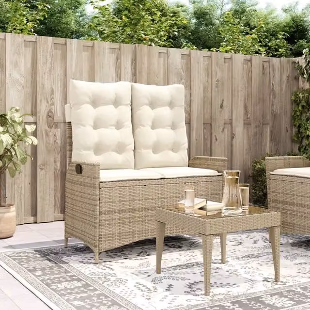 Panca Reclinabile da Giardino Outsunny in Polyrattan e Metallo con Cuscini Beige e Bianco