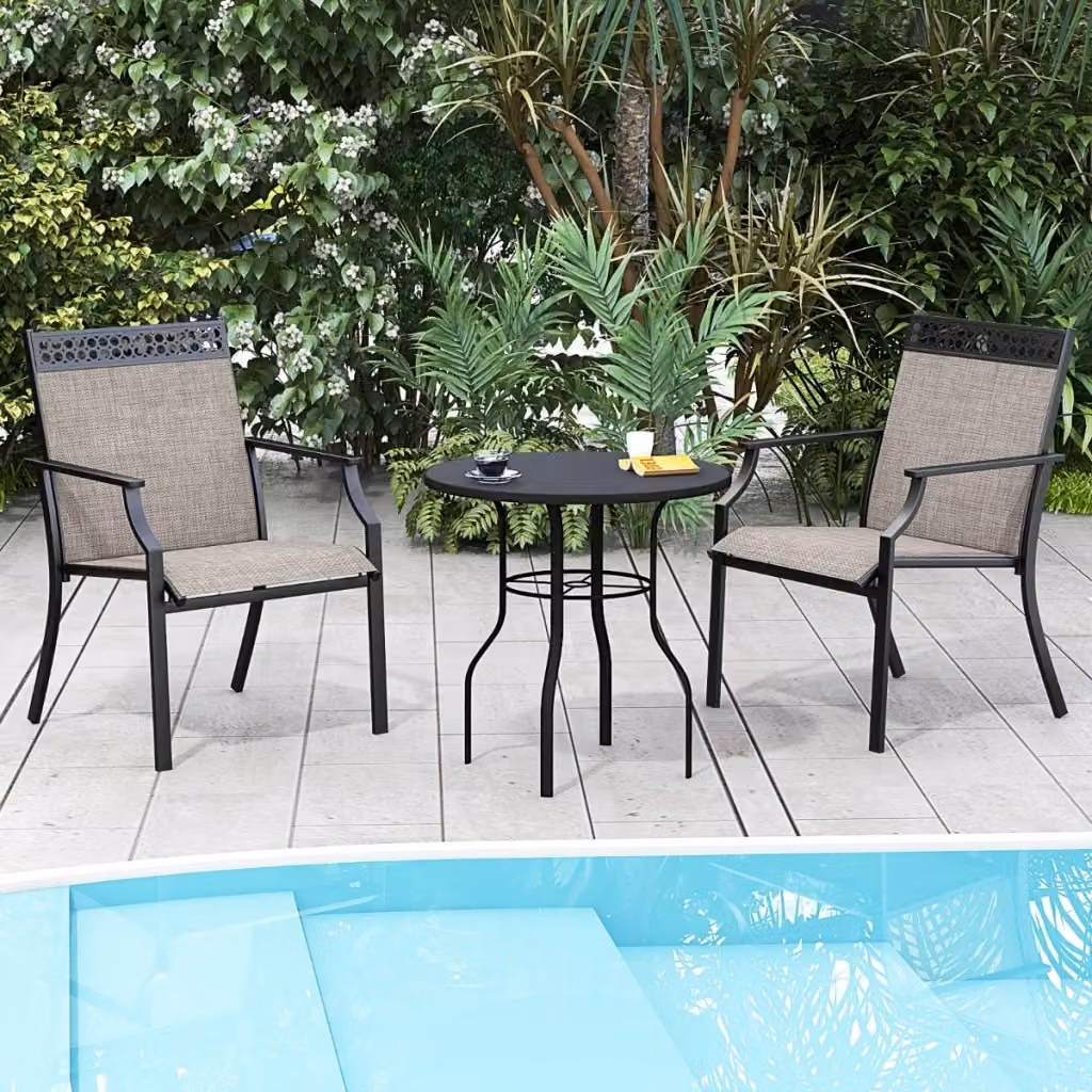 Set di 2 sedie da giardino Design Mania con schienale alto e braccioli in tessuto a rapida asciugatura e struttura in acciaio verniciato a polvere, disponibili in marrone o grigio – 2