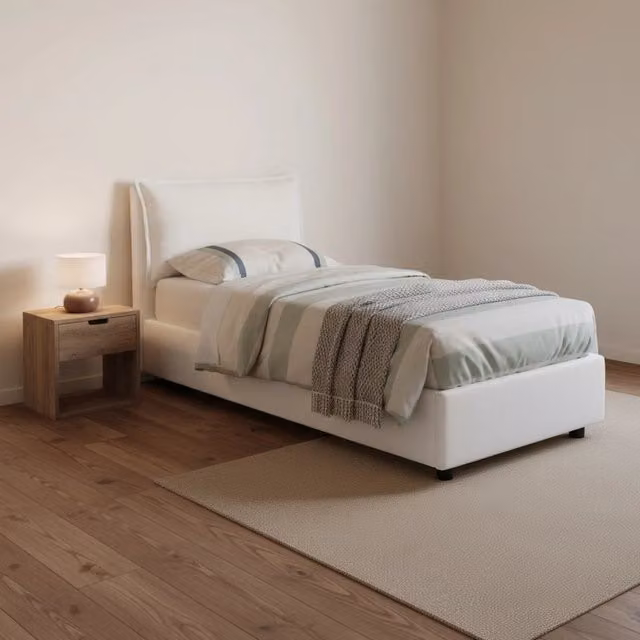 Letto singolo contenitore Azzurrino di Talamo Italia con rivestimento in tessuto bianco, adatto per materasso 80x200 cm