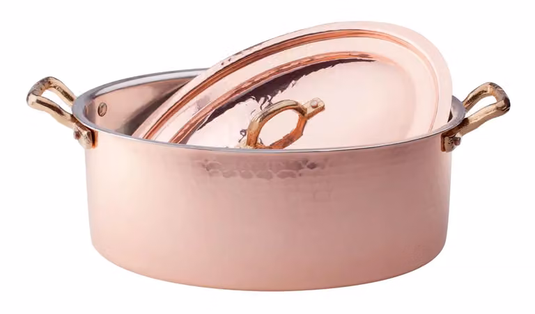 Casseruola ovale in rame martellato stagnato a mano 2mm con due maniglie in ottone e coperchio, diam. 30cm