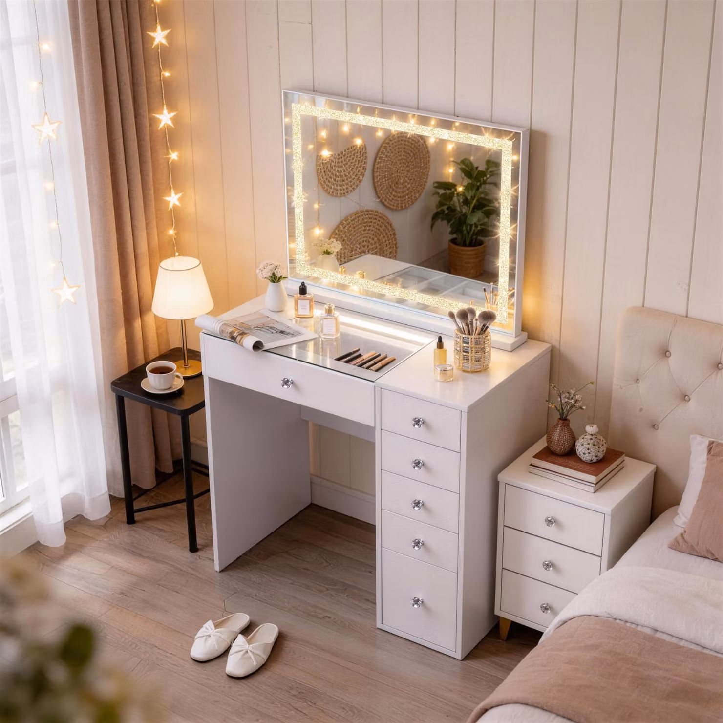 Tavolino da trucco VANITII con specchio, illuminazione LED, Bluetooth, 6 cassetti, bianco, 92 x 55 x 139 cm