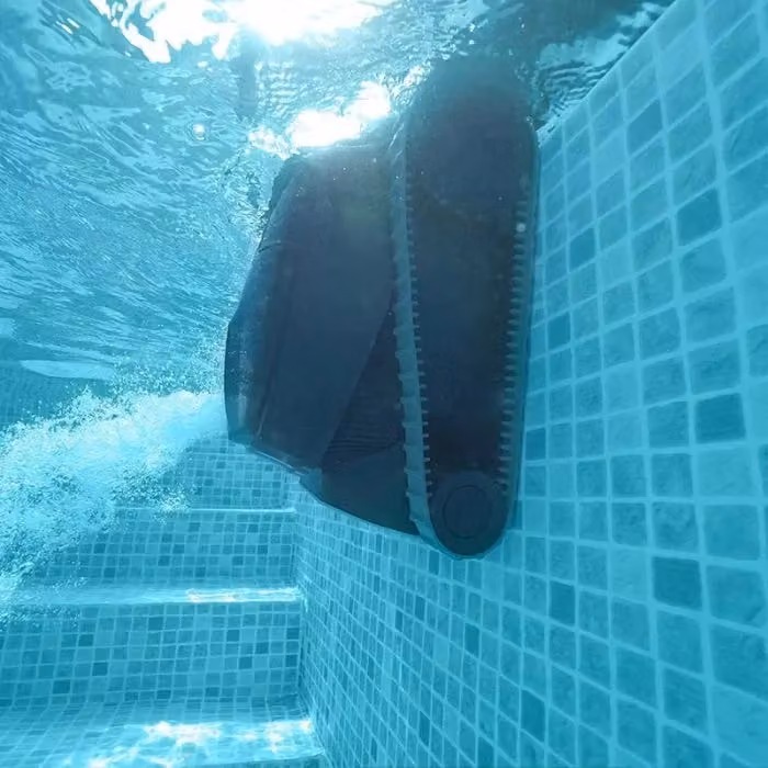Robot per piscina senza filo Dolphin Liberty 200 di Maytronics con batteria ricaricabile per piscine interrate e fuori terra – 2