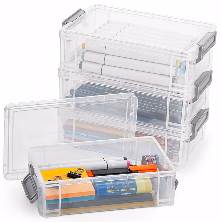 Set di 4 contenitori in plastica con coperchio, trasparenti, ideali per articoli scolastici
