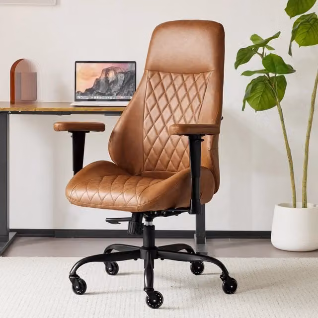 Sedia da ufficio Minimal Marrone in ecopelle con schienale alto e altezza regolabile – 1