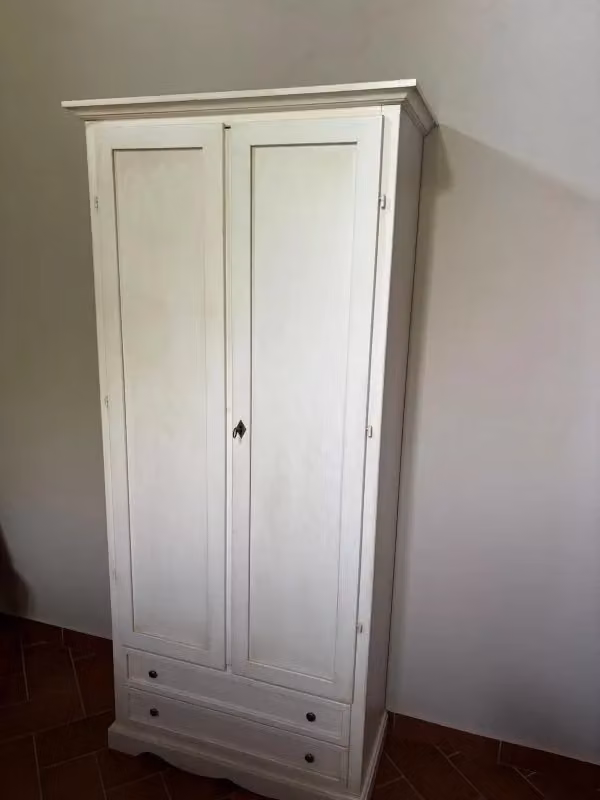 Armadio Shabby Chic in Legno di Pino con 2 Porte e 2 Cassetti Mobili 2G Bianco Anticato L: 87 cm, P: 40 cm, H: 192 cm – 2