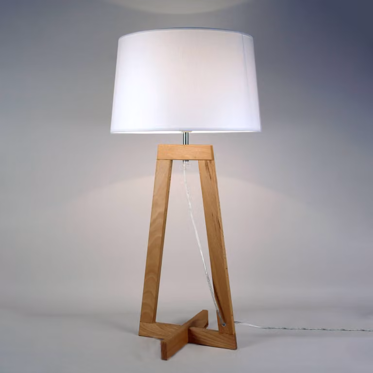 Aluminor Lampada da tavolo Sacha LT, Legno chiaro, Soggiorno / Sala da pranzo, Legno, Scandinavo, Lampada da tavolo