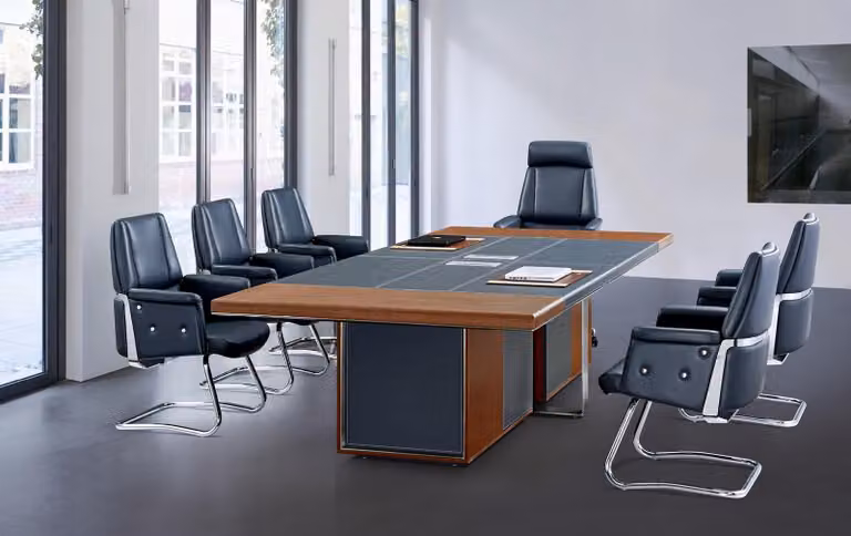 Moderner Konferenztisch aus MDF und Edelstahl in neutraler Farbe