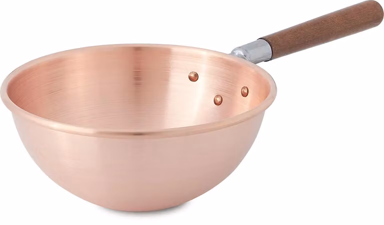 Bastardella in rame smerigliato con manico in legno Home Line, diam. 22 cm