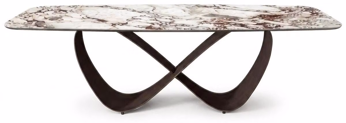 Tavolo in imitazione marmo di alta qualità. Eleganti tavoli da pranzo, lusso
