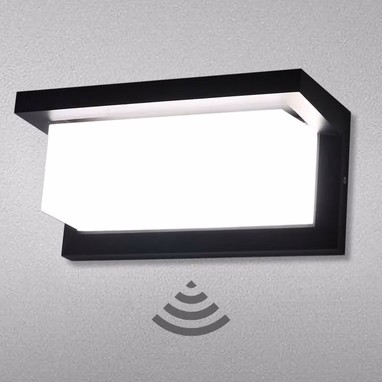 Lampada da parete esterna a LED, 18W, con sensore di movimento, 6000K, grado di protezione IP65