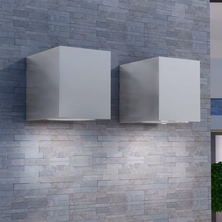 Set di 2 luci da parete per esterno vidaXL a forma di cubo in metallo grigio e argento con vetro e protezione IP44