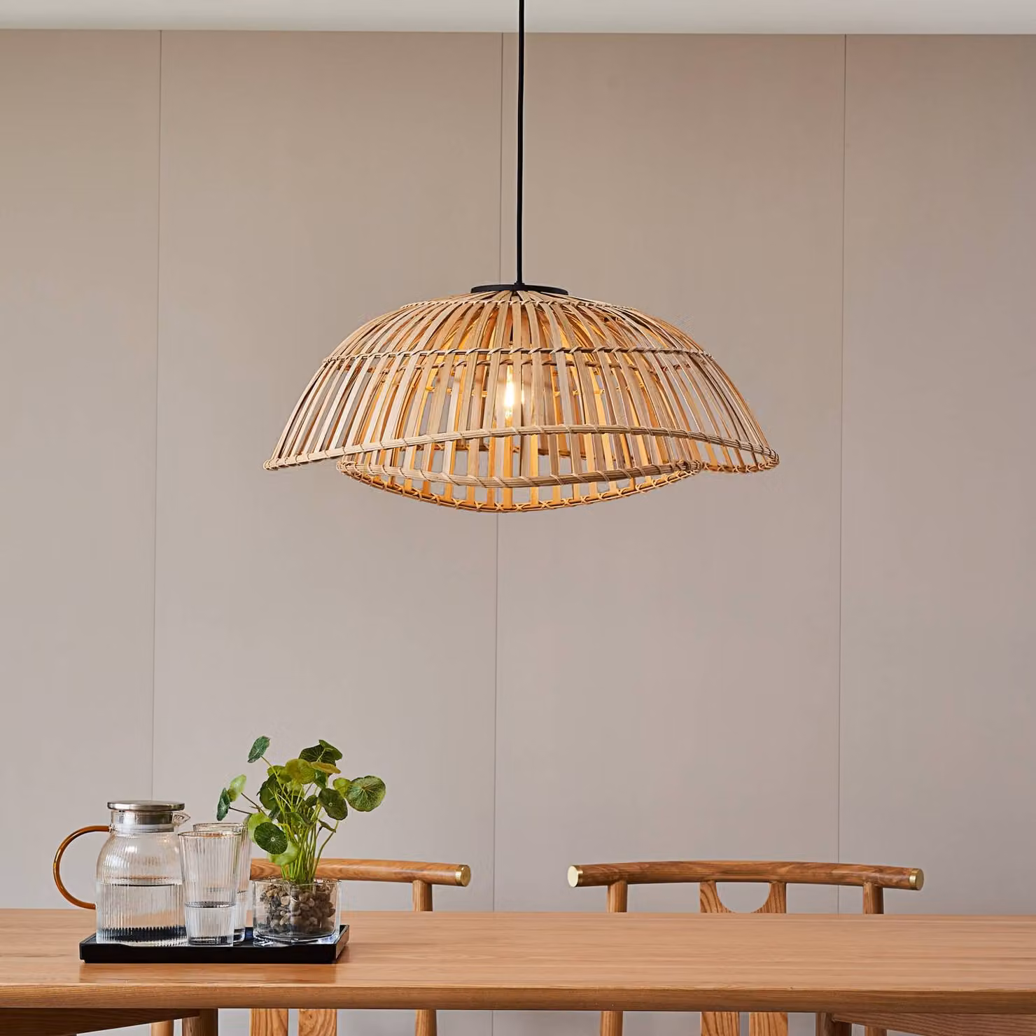 Lampada a sospensione Ilajus Lindby, dimmerabile, Legno chiaro, Soggiorno / Sala da pranzo, bambù, Scandinavo, Lampada a sospensione