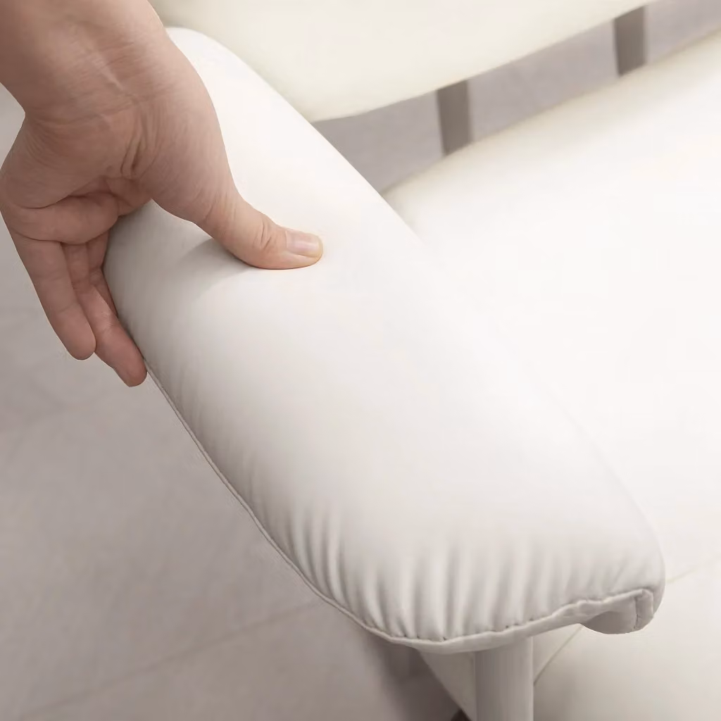 Sedia da ufficio girevole OKWISH in pelle sintetica bianca con braccioli e altezza regolabile – 2