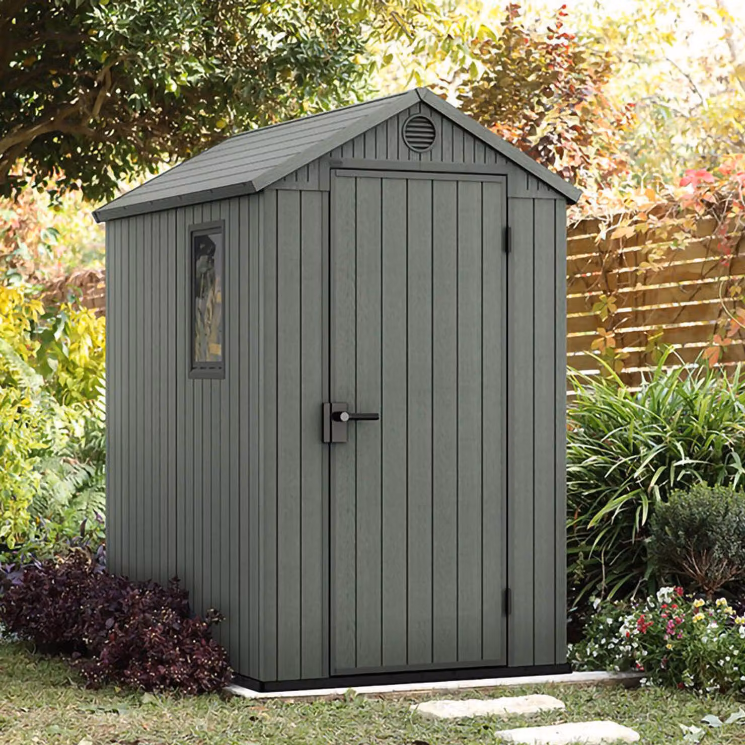 Dmora Casetta da Giardino Osoyoos 184.5x125.8x205.1h cm Verde, Resistente Agli Agenti Atmosferici Presenza Finestre