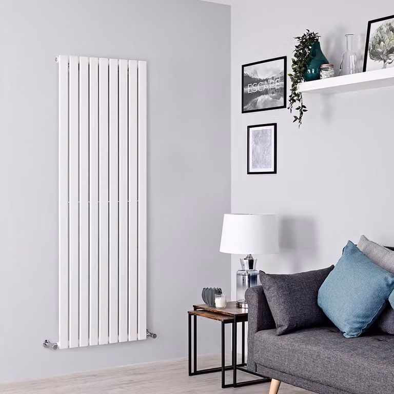 Radiatore di Design Verticale Bianco - 1600mm x 630mm - Pannello Singolo - Delta