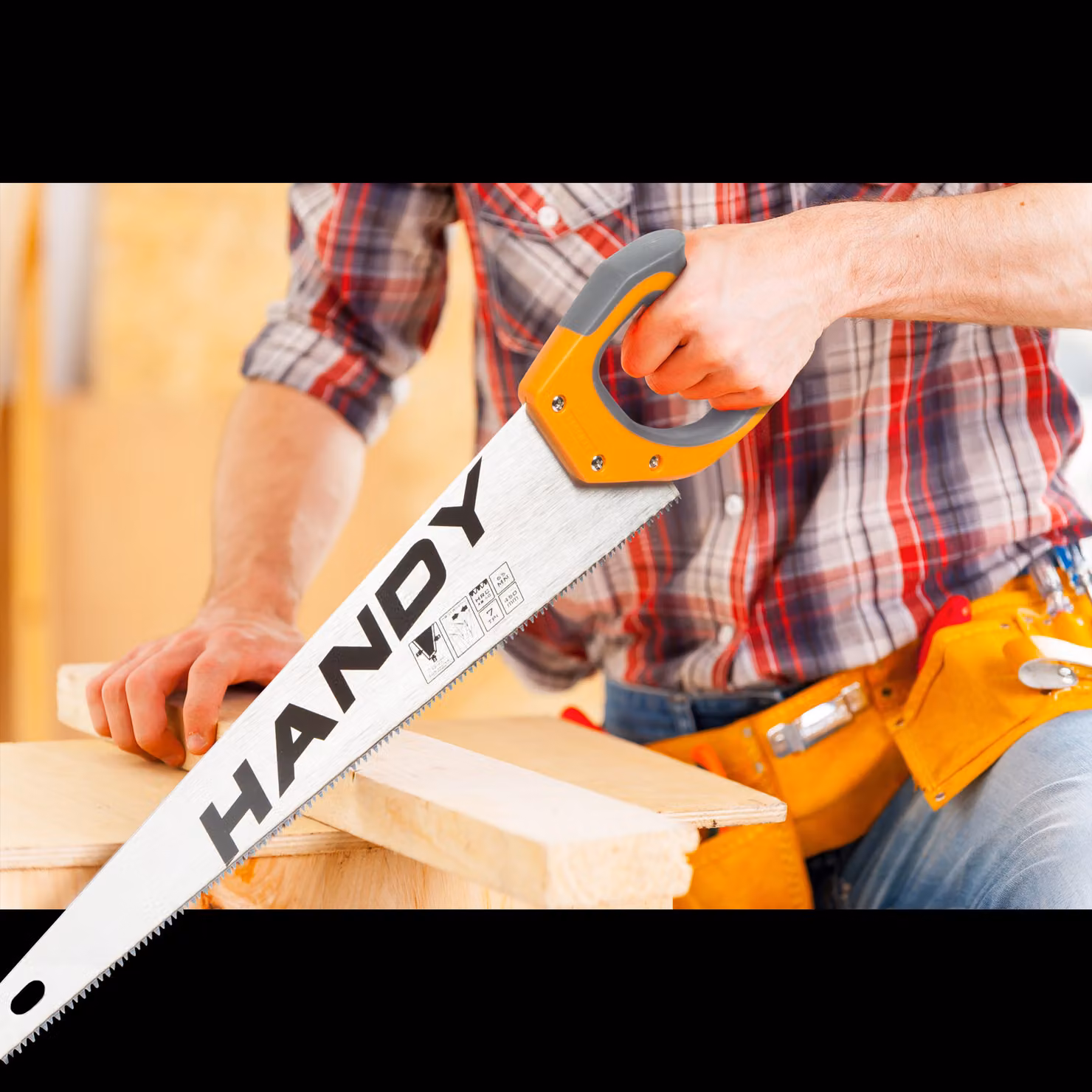 Coda della sega a mano per legno