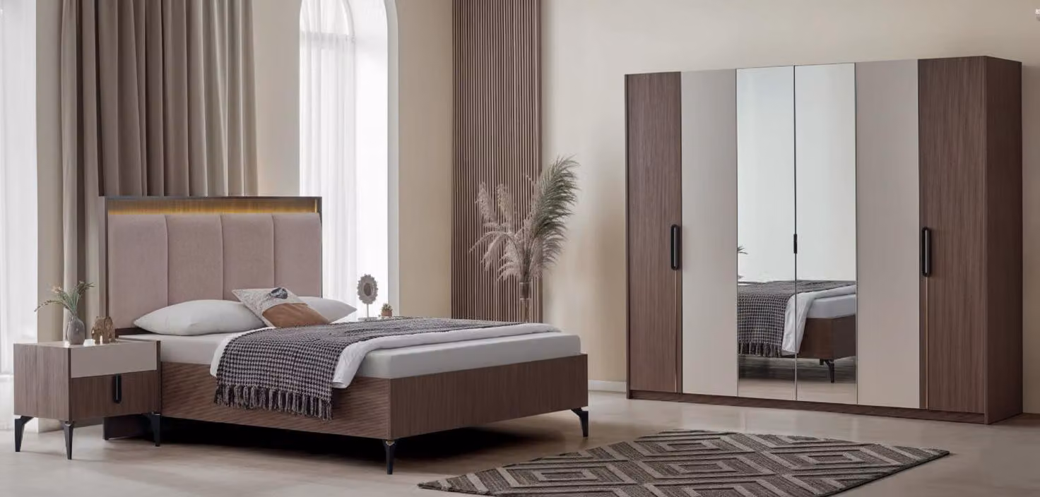 Letto matrimoniale marrone elegante, armadio raffinato, 2 comodini
