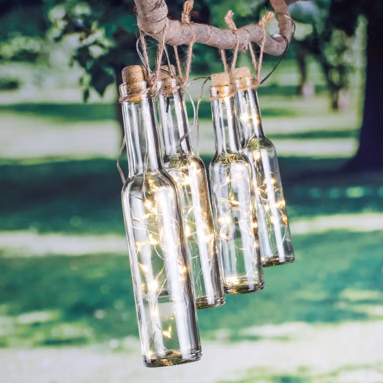 Catena luminosa a LED per bottiglie solari con 4 bottiglie illuminate