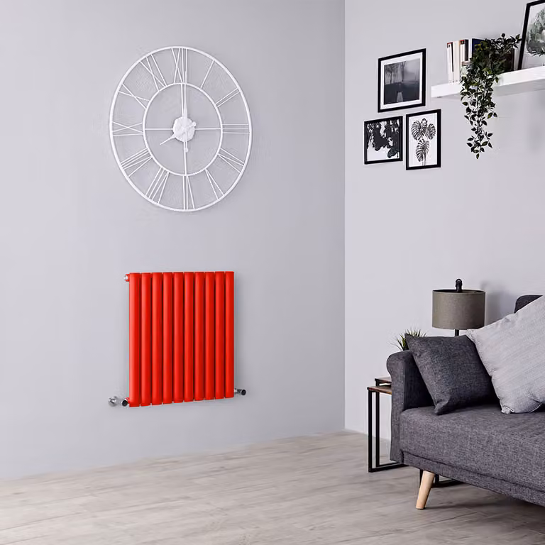 Radiatore di Design Orizzontale  Rosso (Siamese Rosso) -  635mm x 590mm  - Pannello Singolo  - Revive