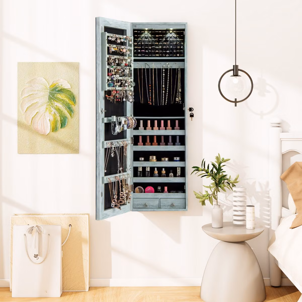 Armadio portagioie Costway in legno con specchio e LED interno, Blu chiaro, L: 35,5 cm, P: 10 cm, H: 120 cm