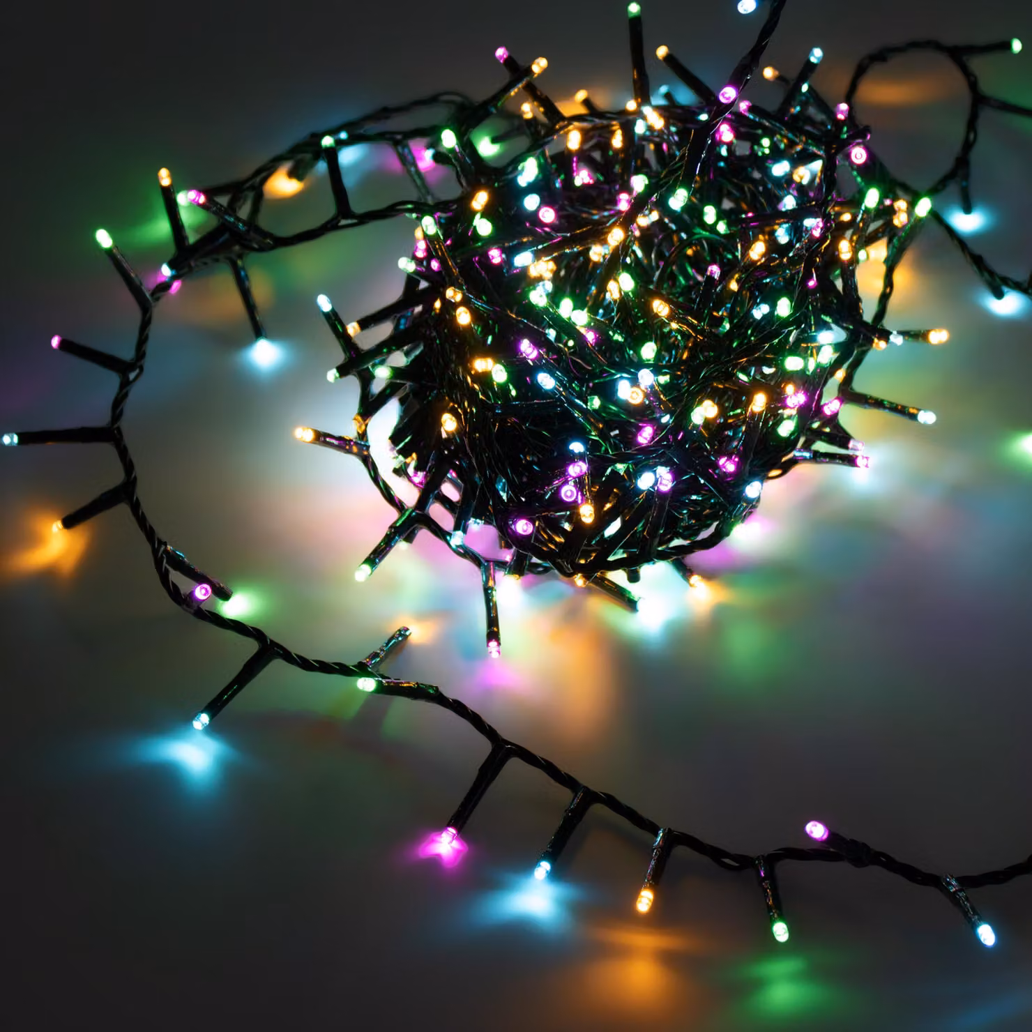 3.06 Fiaccole LED multicolore / dai colori tenui - 500 LED / 11 m - Scintillio compatto 8 funzioni e timer