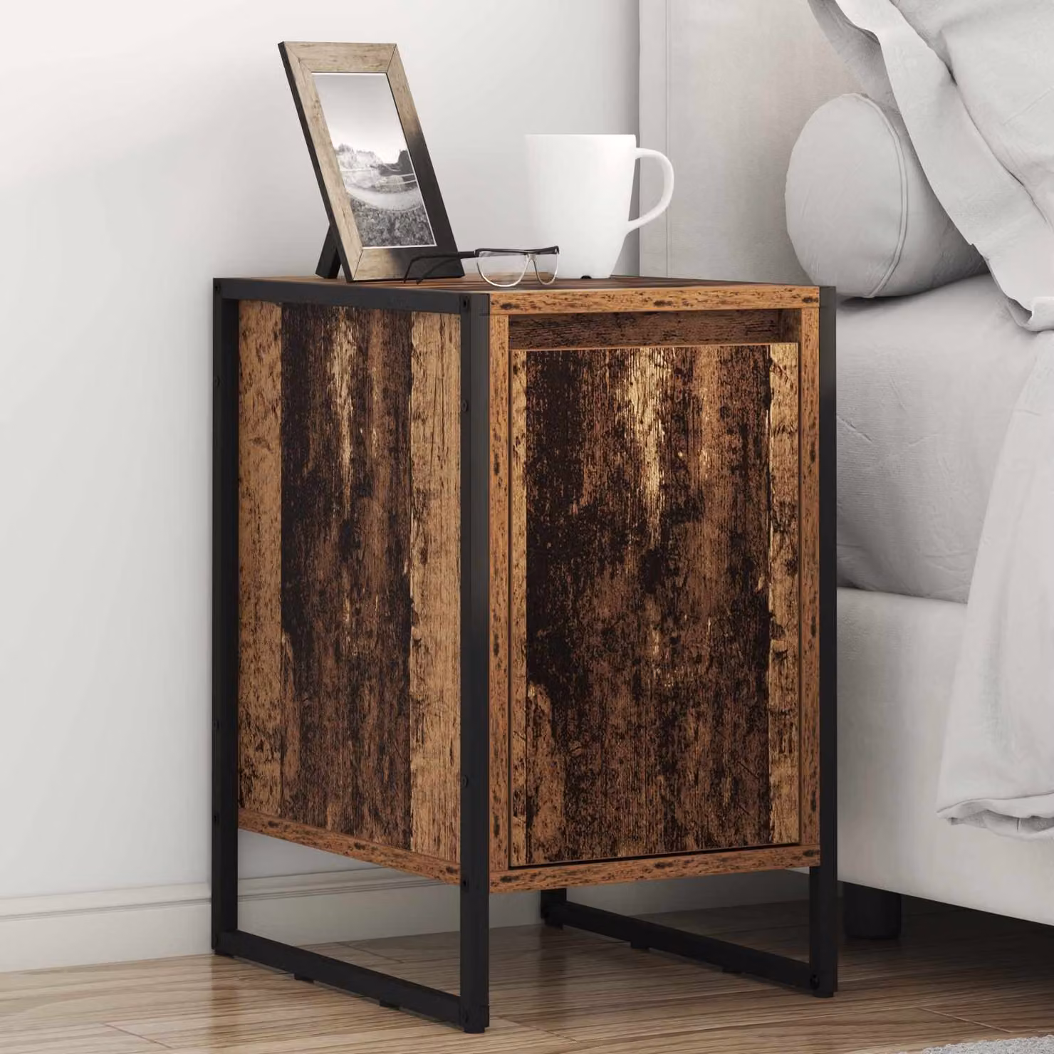 Comodino vidaXL in stile industriale in legno vecchio e metallo, colore marrone, L: 39,5 cm, P: 30 cm, H: 50 cm