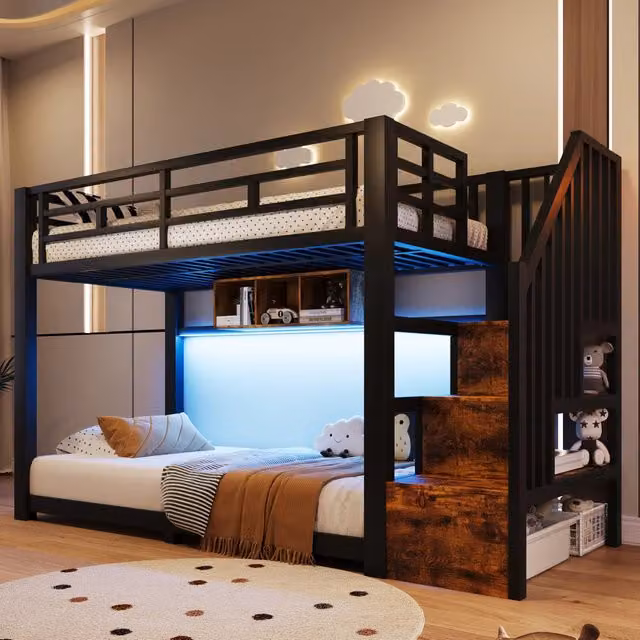 Letto a castello 90 x 200 cm; strisce LED; 3 scomparti contenitore; scala con contenitore; sponde di sicurezza; struttura in metallo; nero