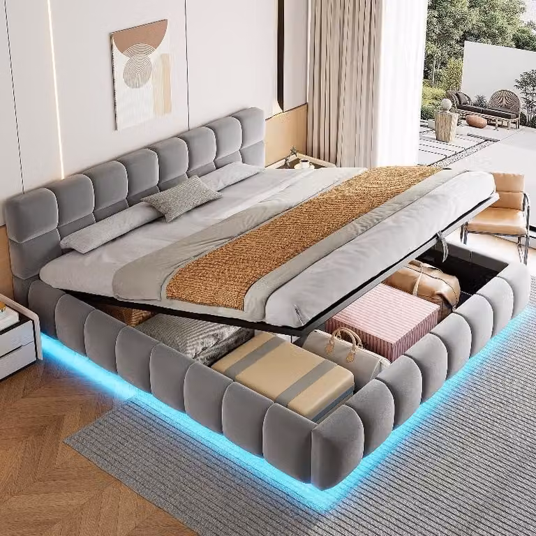 Letto imbottito 180x200 cm con sistema di sollevamento idraulico per riporre oggetti e barra luminosa a LED, rivestito in velluto grigio, letto matrimoniale con testiera imbottita, ideale per la camera da letto