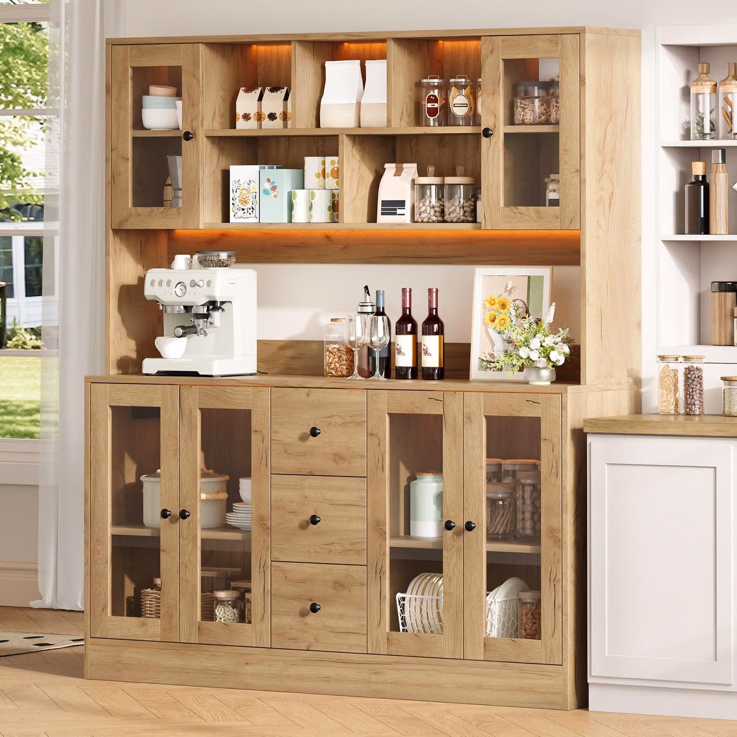 MODFU, mobiletto buffet alto, 150x40x173 cm, armadio per cucina con 3 cassetti e 6 ante in acrilico, dispensa per cucina con illuminazione a LED e prese di corrente, finitura naturale