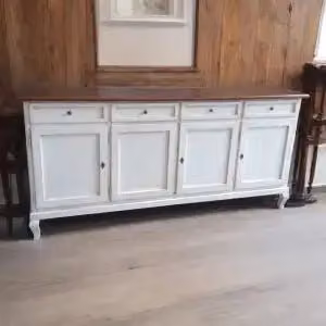 Credenza madia buffet in legno 4 ante chic mod Martini con piedi provenzali bianco e noce