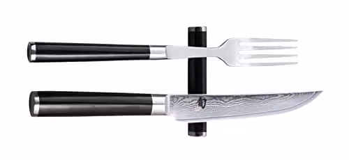 KAI Shun Classic set di posate giapponesi 3 pezzi - Coltello da bistecca lunghezza lama 12 cm Damascato 32 strati VG MAX Core - 61 HRC + Forchetta in acciaio inox di alta qualità + Poggia coltello