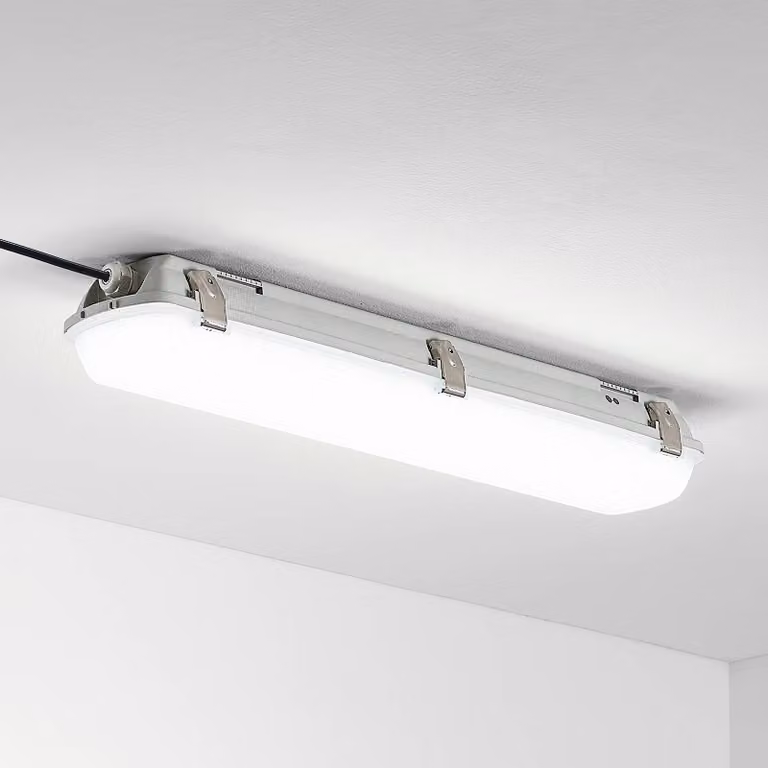 Arcchio Rao lampada LED stagna, 61,8 cm, Bianco / Opale, Bagno, Plastica, Moderno, Lampade resistenti all'umidità
