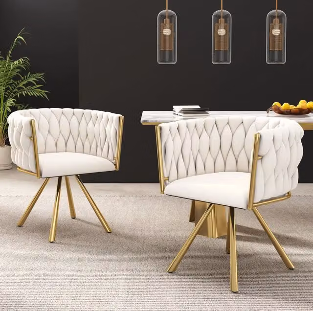 Sedia da pranzo girevole ULEVR in velluto beige con struttura in metallo dorato, schienale curvo e rotazione 360¡ã