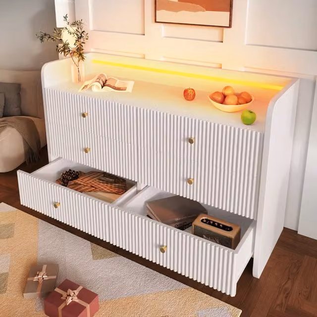 Credenza moderna WISHDOR bianca con illuminazione LED integrata e design astratto in MDF e metallo L: 120 cm, P: 40 cm, H: 75 cm