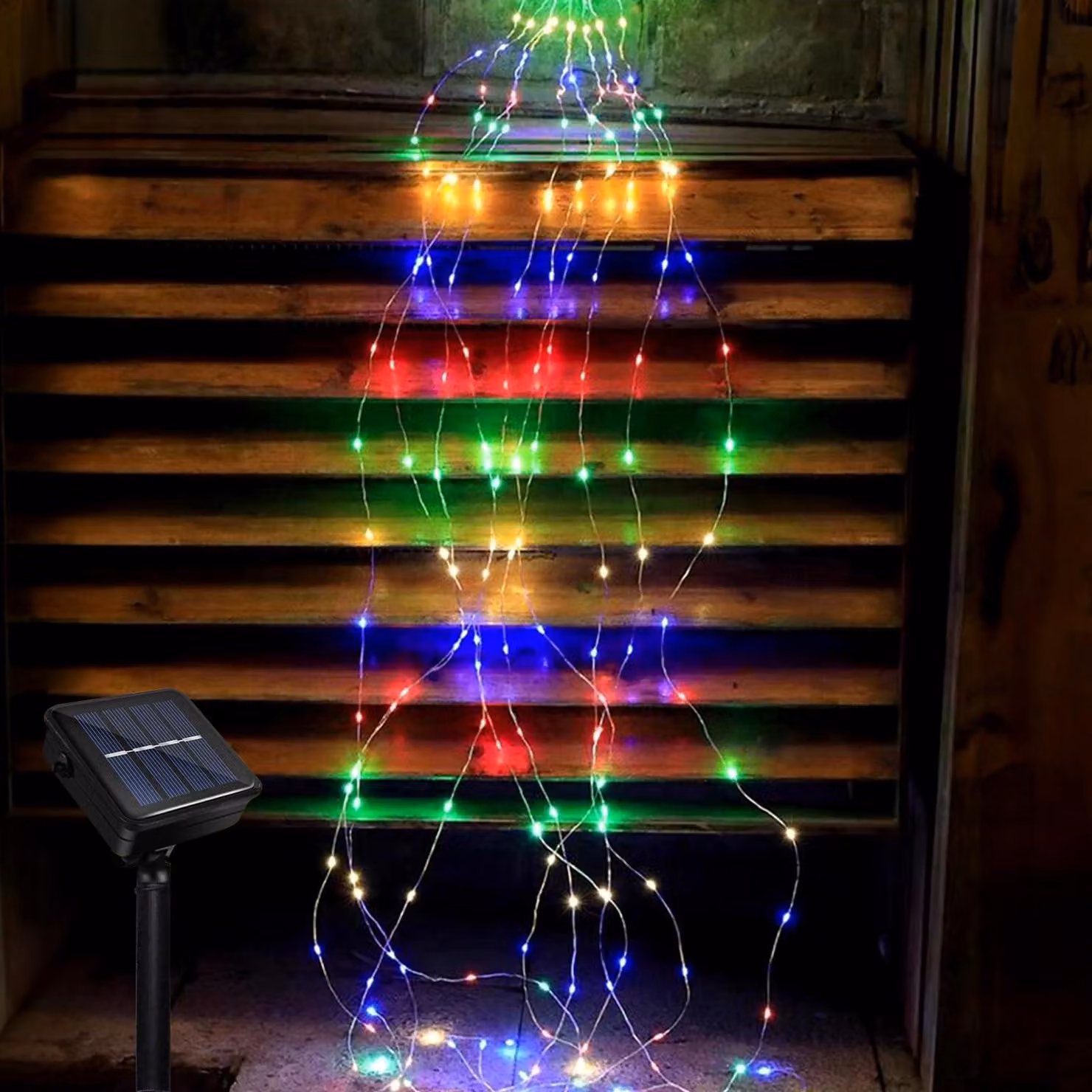 Catena luminosa solare a cascata, 2 metri, 200 LED, 10 fili, grado di protezione IP65