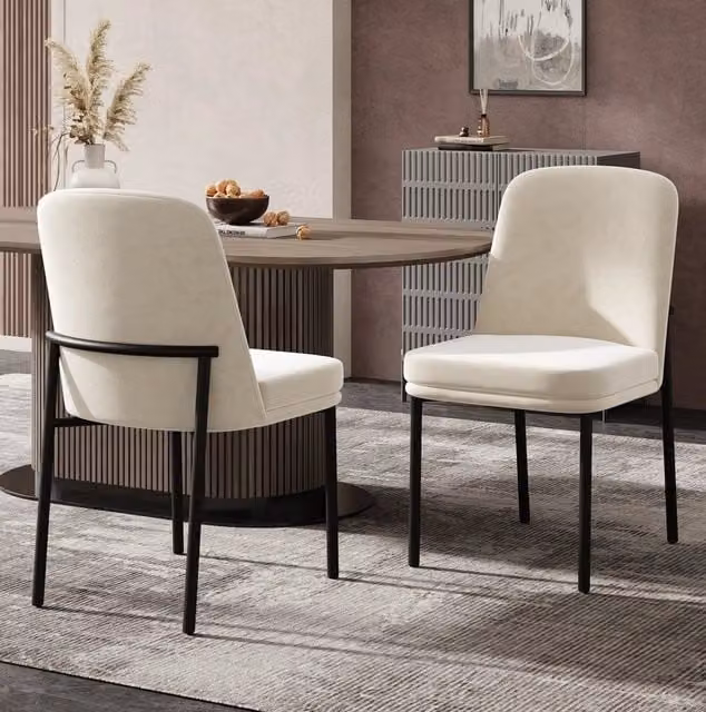 Set di 2 sedie da pranzo beige in velluto e metallo nero