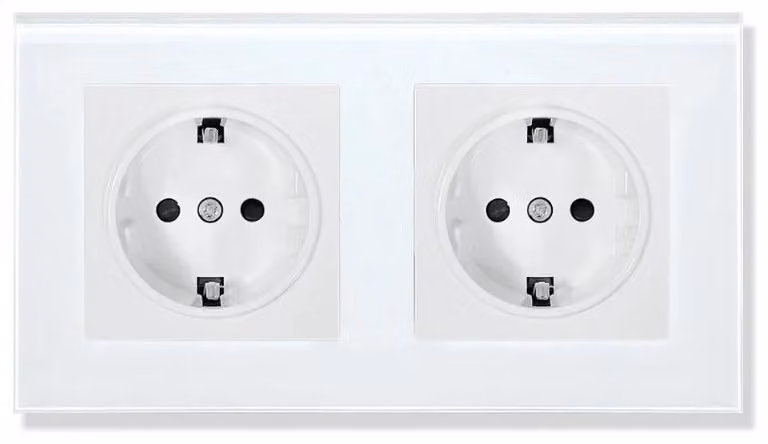 Presa doppia con cornice in vetro temperato iUni WS2, 16A