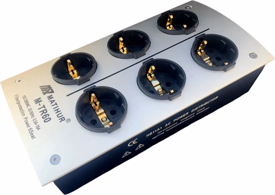 Distributore di corrente AC, 6 prese, tecnologia di filtraggio EMI, M-TR60, spina EU