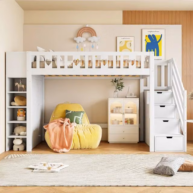 Letto a soppalco singolo 90 x 200 cm con scala contenitore; mensole e armadietto; in pino e MDF bianco