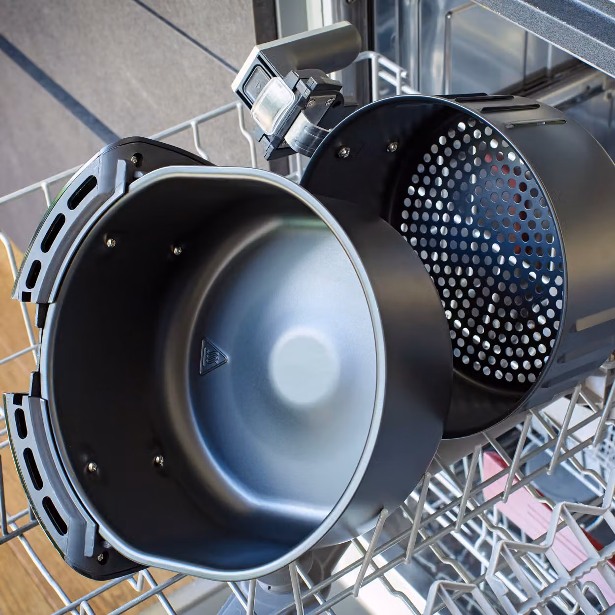Friggitrice ad aria digitale Monzana nera con capacità 3,6 l e potenza 1500W – 2