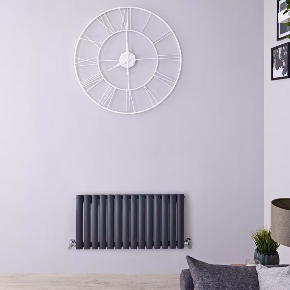Radiatore di Design Orizzontale Antracite - 400 x 826mm - 450W - Revive