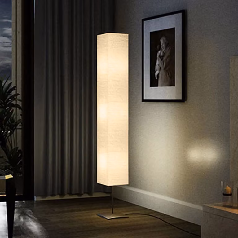The Living Store Lampada da terra con stelo in acciaio 170 cm Beige