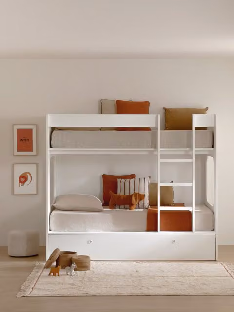 Letto a castello con letto estraibile e scala Kenay Home bianco
