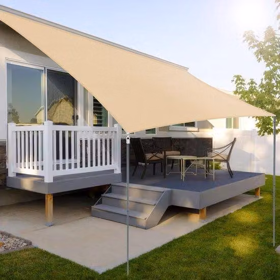 Schermo frangisole rettangolare, dimensioni 3x4 metri, trasparente - protezione UV del 99% - elevata capacità di dissipazione del calore - alta resistenza alla trazione - ideale per terrazze, giardini e spazi esterni