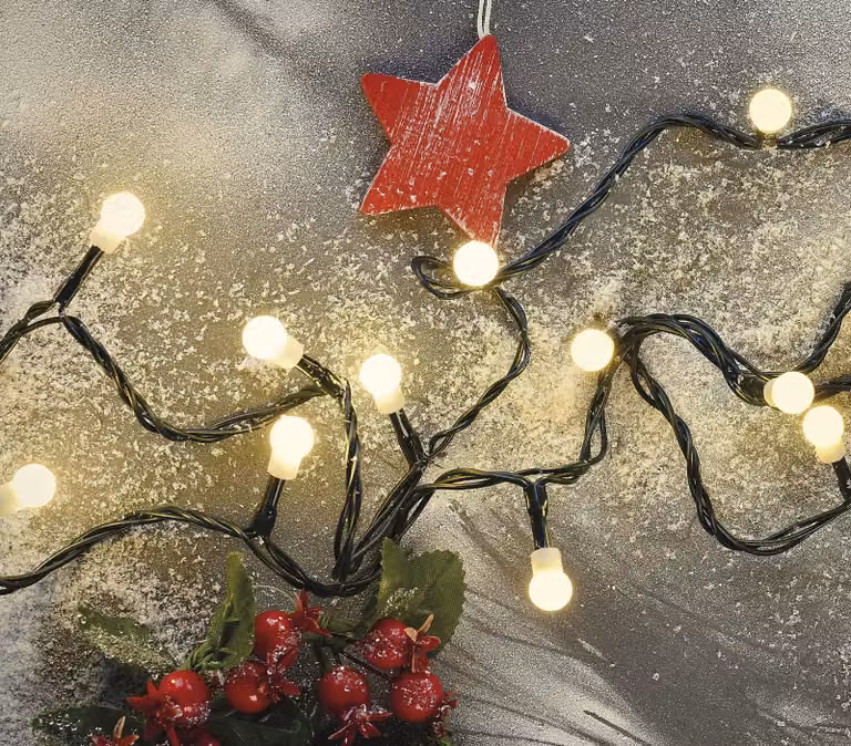 Catena luminosa a LED, luce bianco caldo, 8 metri, 80 LED a forma di sfera, timer, grado di protezione IP44